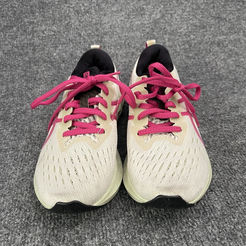 Asics Novablast 2 Womens Sz 6 Birch Pink Rave Athletic Casual Shoes 1012B049 - Picture 2 of 11